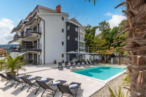Luxury Apartment Chiara with heated swimming pool & sauna, Villa Adriatic